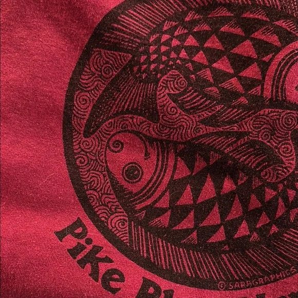 Seattle Pike Place Market Red T-Shirt - Picture 4 of 5